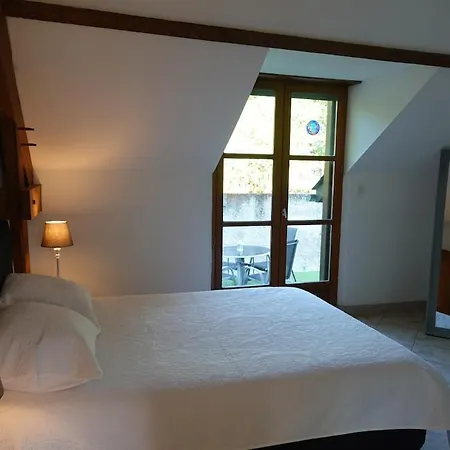 Maison Vue Montagne 度假居